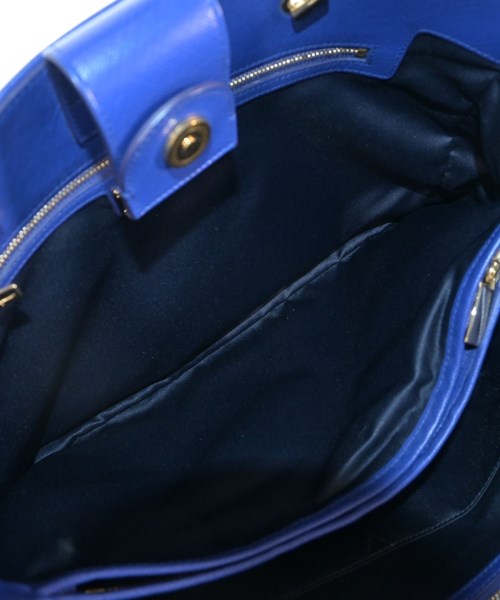 Salvatore Ferragamo กระเป๋าถือ