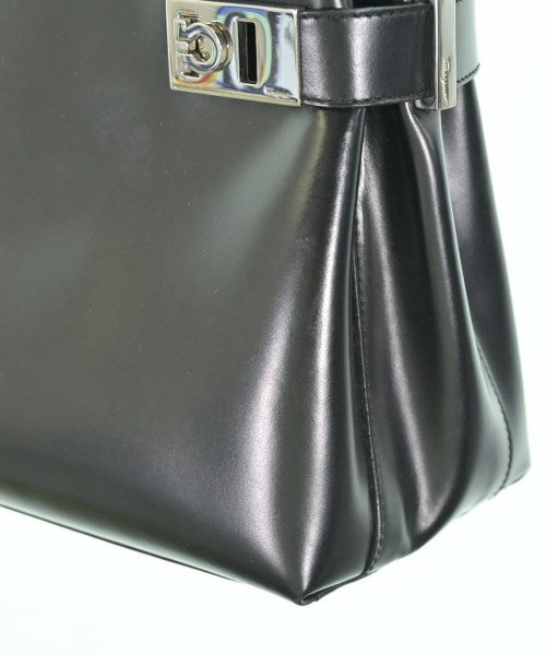 Salvatore Ferragamo กระเป๋าถือ