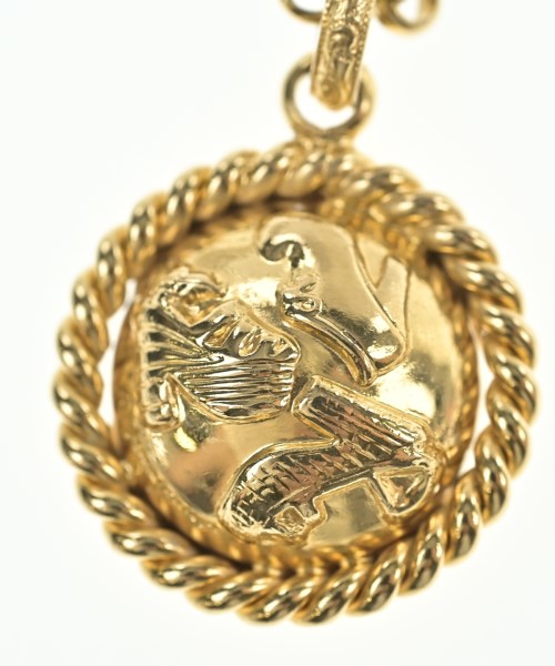 Salvatore Ferragamo สร้อยคอ