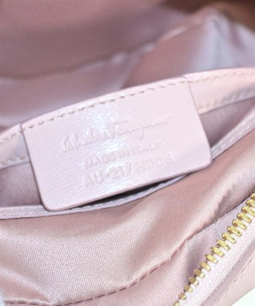 Salvatore Ferragamo กระเป๋าสะพาย