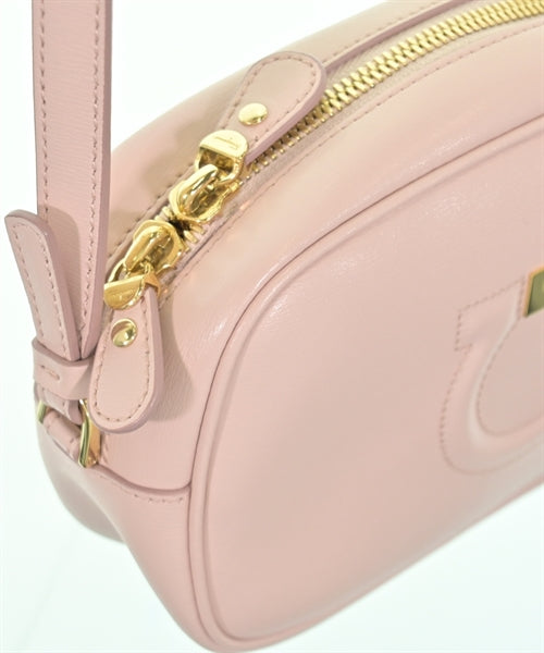 Salvatore Ferragamo กระเป๋าสะพาย
