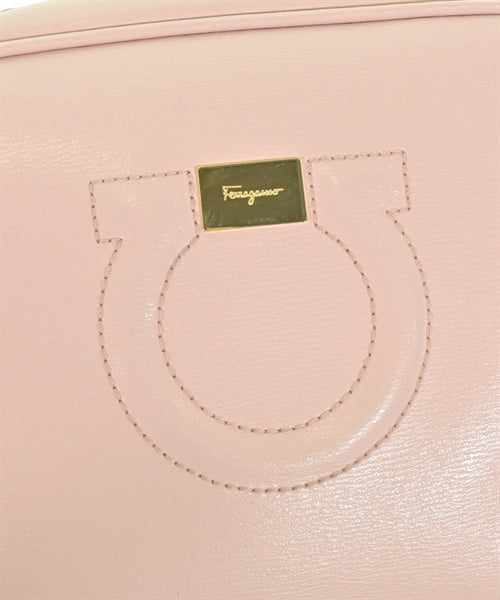 Salvatore Ferragamo กระเป๋าสะพาย