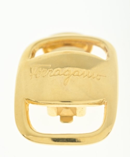 Salvatore Ferragamo ต่างหู