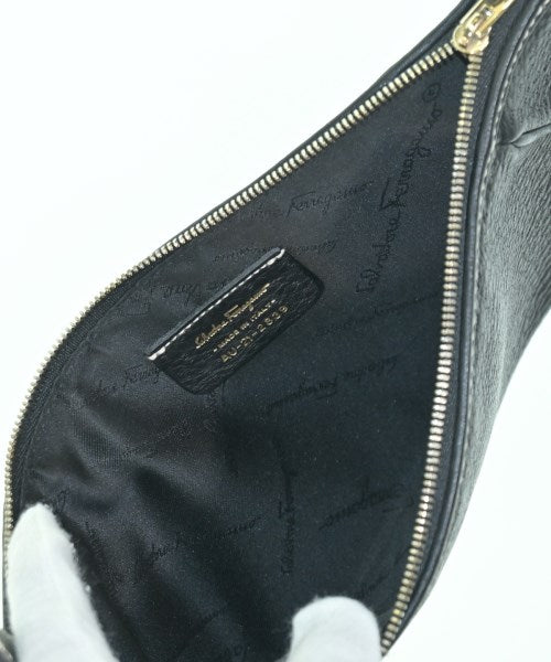 Salvatore Ferragamo กระเป๋าถือ