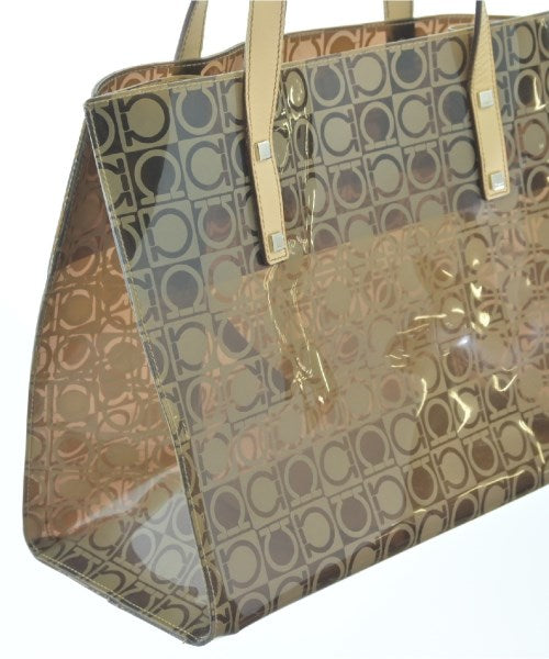 Salvatore Ferragamo กระเป๋าถือขนาดใหญ่