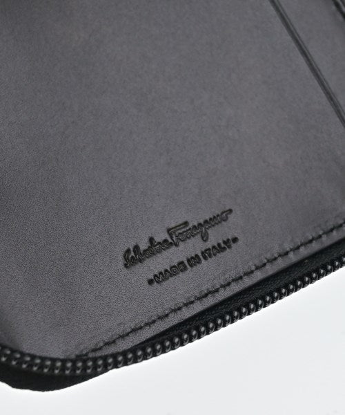 Salvatore Ferragamo กระเป๋าสตางค์/กระเป๋าใส่เหรียญ