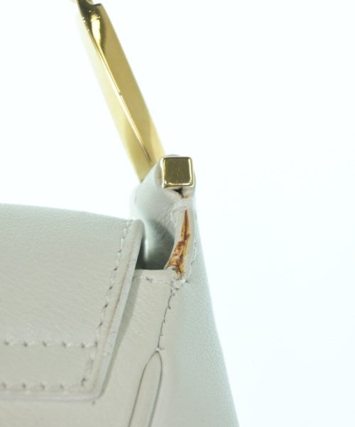 Salvatore Ferragamo กระเป๋าสะพาย