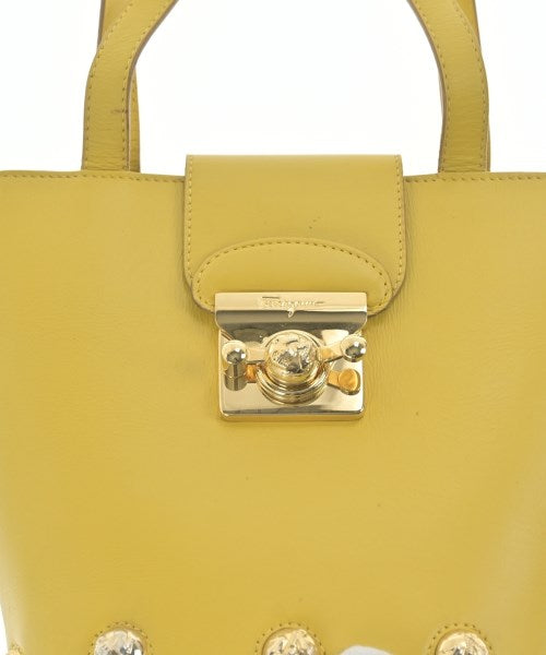 Salvatore Ferragamo กระเป๋าถือ