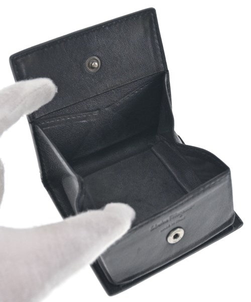 Salvatore Ferragamo กระเป๋าสตางค์/กระเป๋าใส่เหรียญ