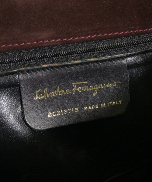 Salvatore Ferragamo กระเป๋าสะพาย