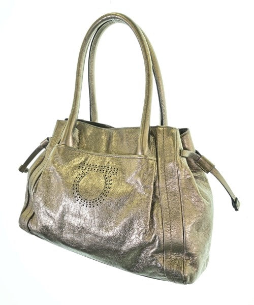 Salvatore Ferragamo กระเป๋าถือขนาดใหญ่