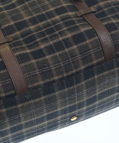 Salvatore Ferragamo กระเป๋าใส่อุปกรณ์ขนาดใหญ่