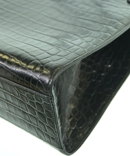 Salvatore Ferragamo กระเป๋าถือ