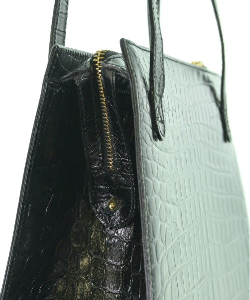 Salvatore Ferragamo กระเป๋าถือ