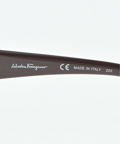 Salvatore Ferragamo แว่นกันแดด