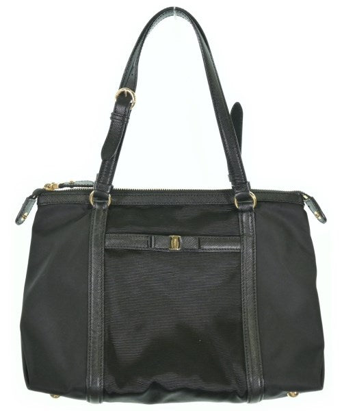 Salvatore Ferragamo กระเป๋าถือ