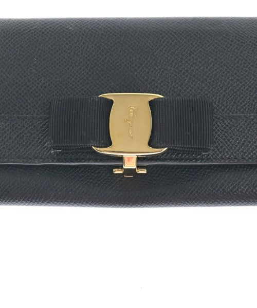 Salvatore Ferragamo กระเป๋าสตางค์/กระเป๋าใส่เหรียญ