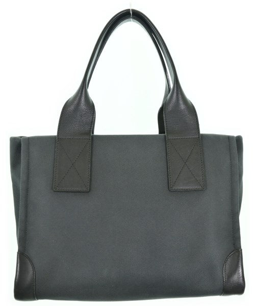 Salvatore Ferragamo กระเป๋าถือ