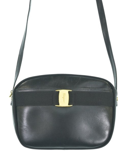 Salvatore Ferragamo กระเป๋าสะพาย