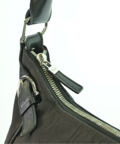 Salvatore Ferragamo กระเป๋าถือ