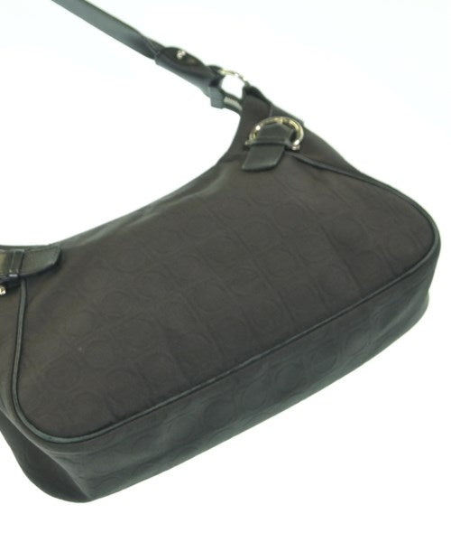 Salvatore Ferragamo กระเป๋าถือ