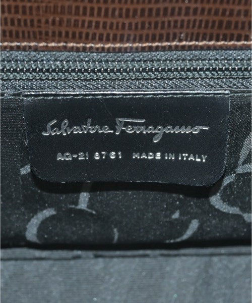 Salvatore Ferragamo กระเป๋าสะพาย