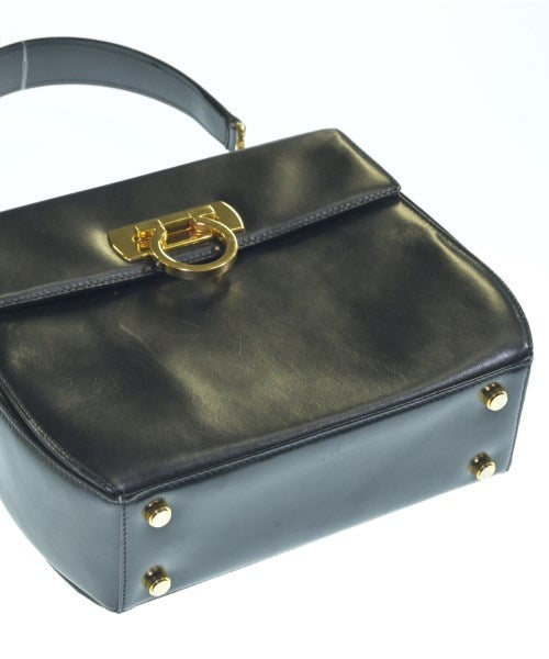 Salvatore Ferragamo กระเป๋าถือ