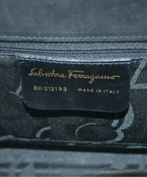 Salvatore Ferragamo กระเป๋าถือ