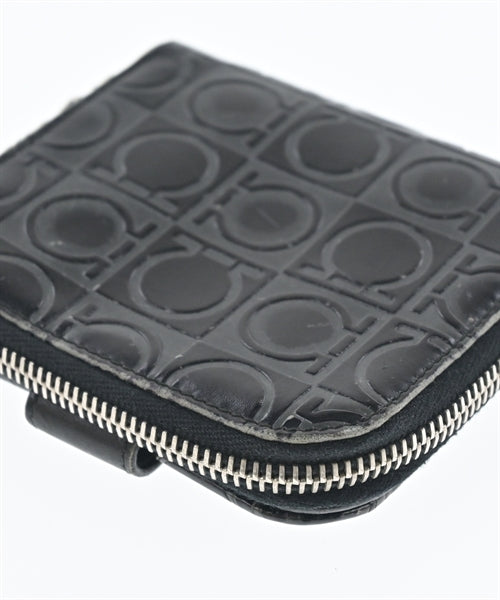 Salvatore Ferragamo กระเป๋าสตางค์/กระเป๋าใส่เหรียญ