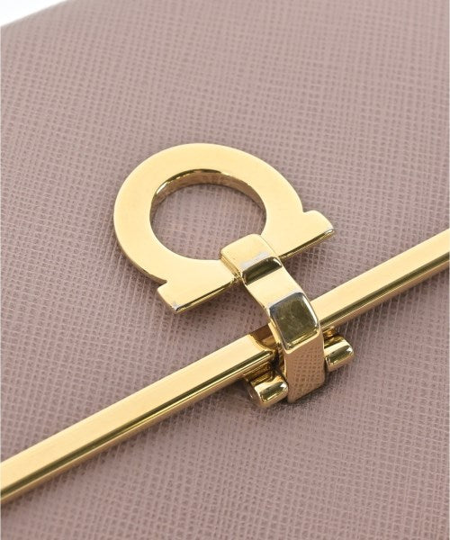 Salvatore Ferragamo กระเป๋าสตางค์/กระเป๋าใส่เหรียญ