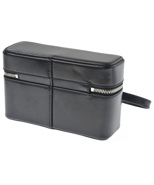 Salvatore Ferragamo คลัตช์