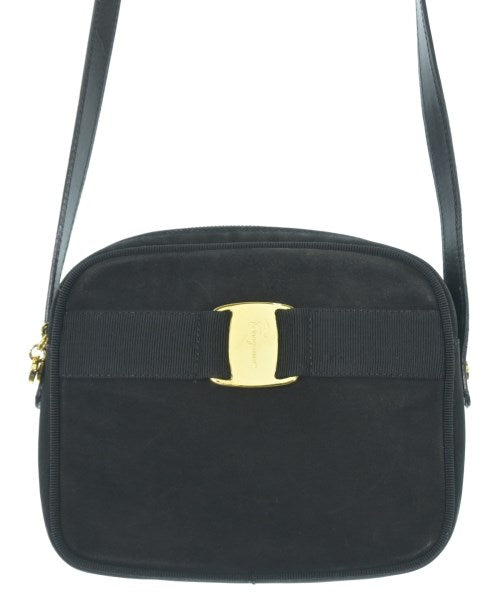 Salvatore Ferragamo กระเป๋าสะพาย