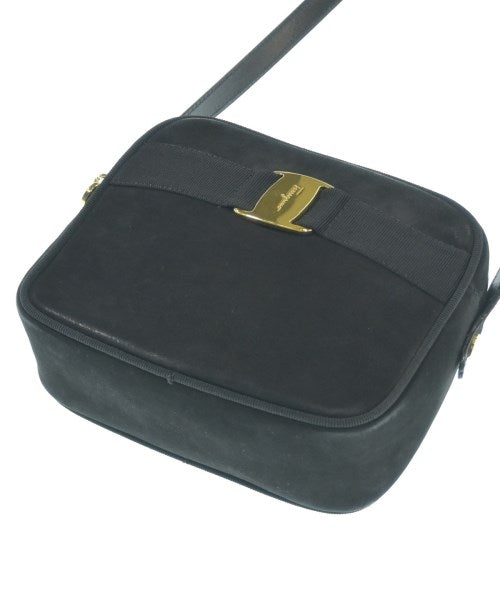 Salvatore Ferragamo กระเป๋าสะพาย