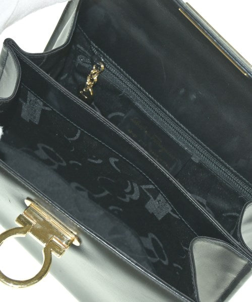 Salvatore Ferragamo กระเป๋าถือ