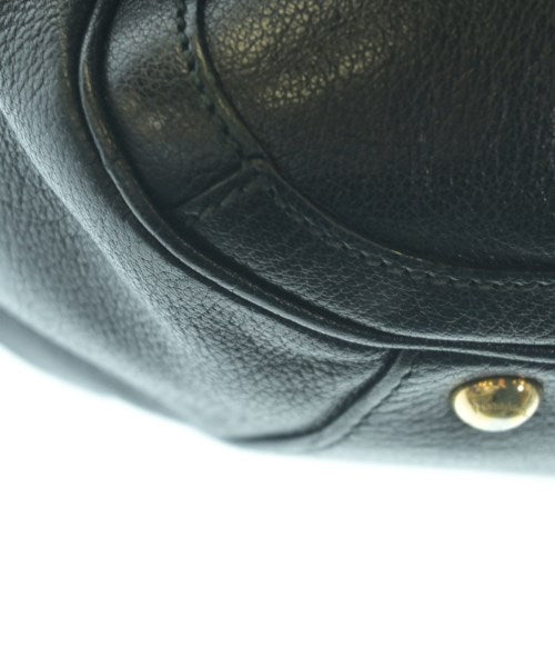 Salvatore Ferragamo กระเป๋าถือ