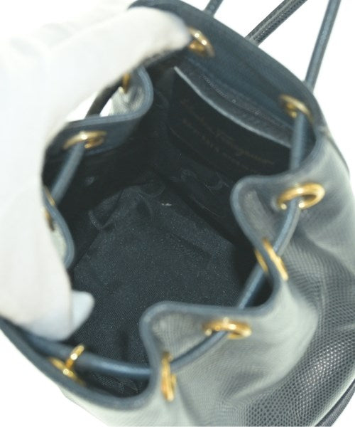 Salvatore Ferragamo เป้สะพายหลัง