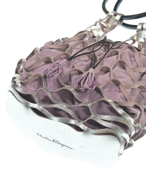 Salvatore Ferragamo กระเป๋าถือ