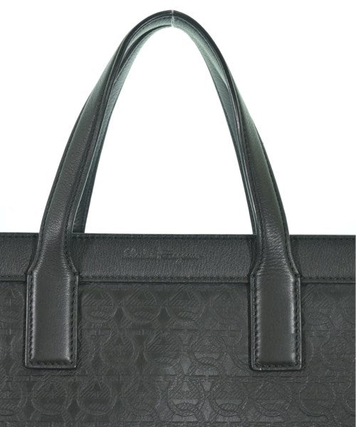 Salvatore Ferragamo กระเป๋าถือขนาดใหญ่