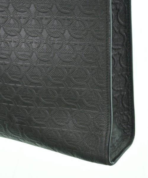 Salvatore Ferragamo กระเป๋าถือขนาดใหญ่