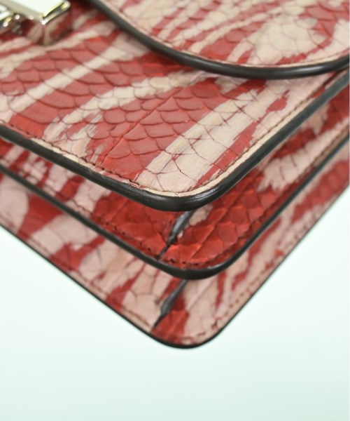 Salvatore Ferragamo กระเป๋าสะพาย