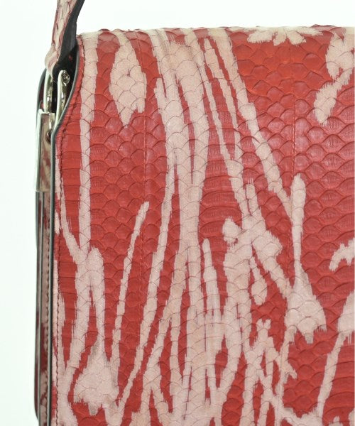 Salvatore Ferragamo กระเป๋าสะพาย