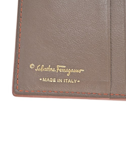 Salvatore Ferragamo กระเป๋าสตางค์/กระเป๋าใส่เหรียญ