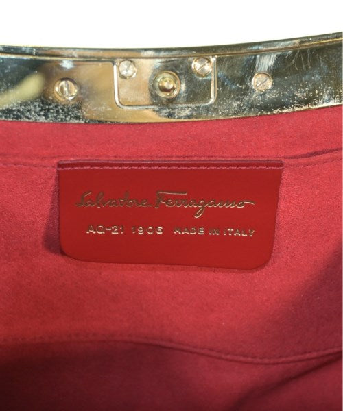 Salvatore Ferragamo กระเป๋าถือ
