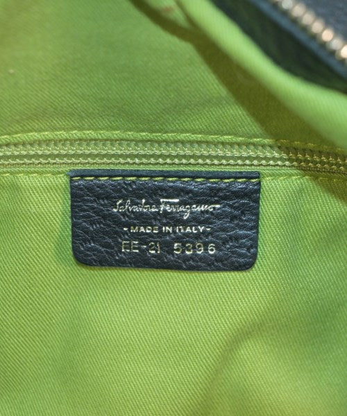 Salvatore Ferragamo กระเป๋าถือ
