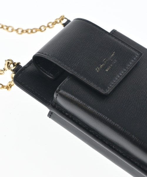 Salvatore Ferragamo กระเป๋า