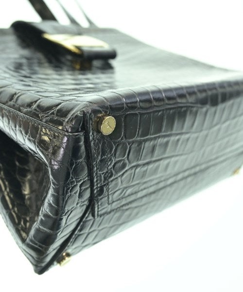 Salvatore Ferragamo กระเป๋าถือ