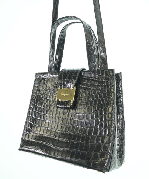 Salvatore Ferragamo กระเป๋าถือ