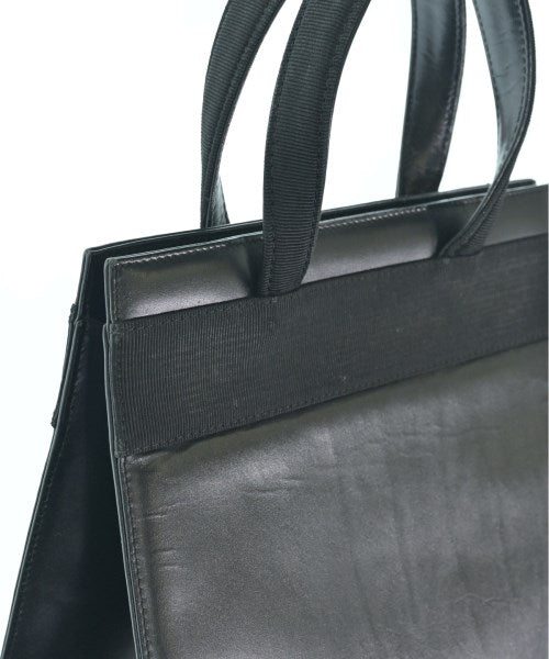 Salvatore Ferragamo กระเป๋าถือ