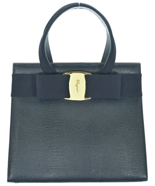 Salvatore Ferragamo กระเป๋าถือ