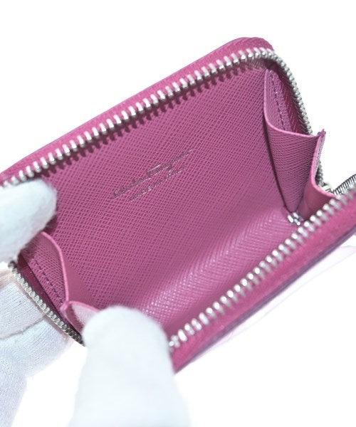Salvatore Ferragamo กระเป๋าสตางค์/กระเป๋าใส่เหรียญ